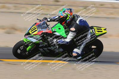 media/Oct-08-2022-SoCal Trackdays (Sat) [[1fc3beec89]]/Turn 9 Inside (10am)/